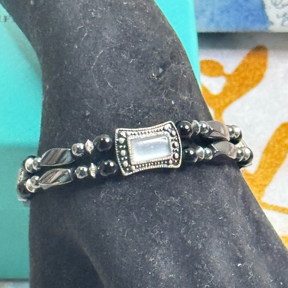 Silver and Black Beaded Bracelet Magnetic Closure